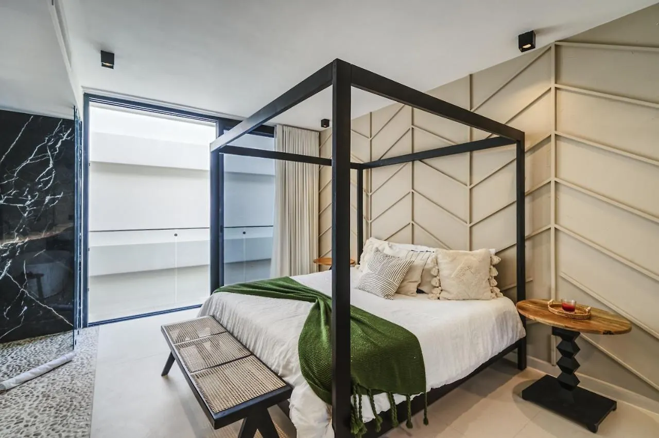 2Br Coworking Freestanding Bathtub Private Pool Apartment Tulum