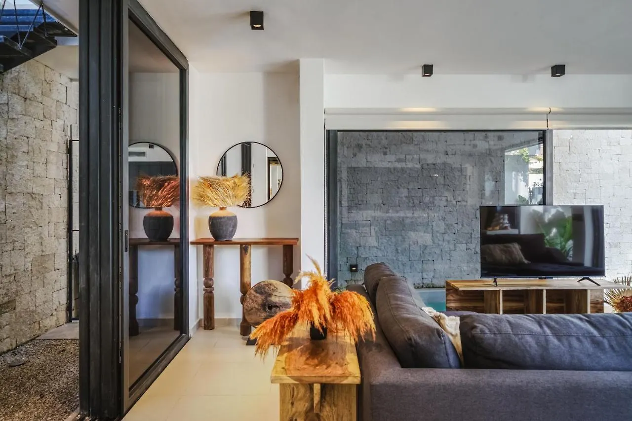 2Br Coworking Freestanding Bathtub Private Pool Apartment Tulum
