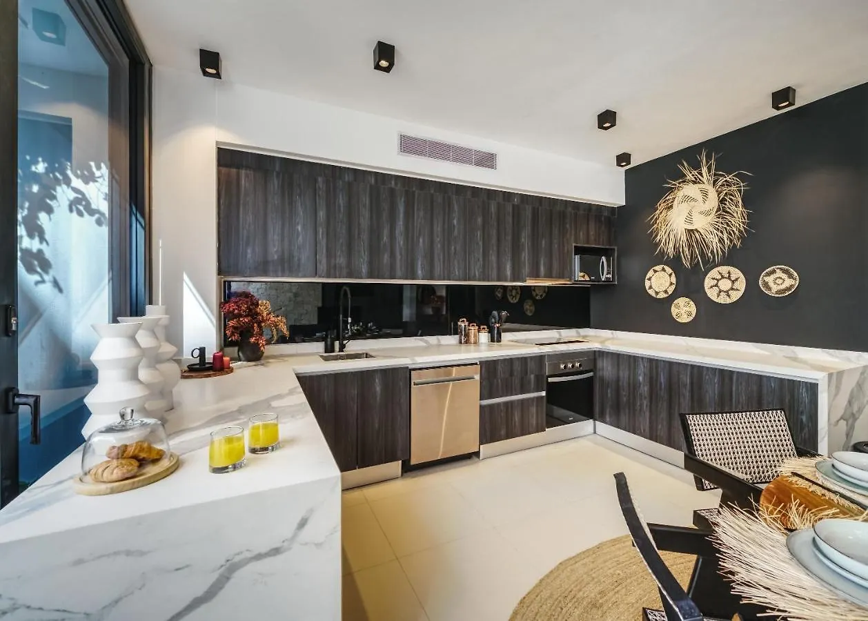 2Br Coworking Freestanding Bathtub Private Pool Apartment Tulum